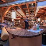 Guest house Landhof Waidegger Wirt - Hotel, Restaurant, Bar 3*