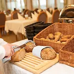 Landhof Waidegger Wirt - Hotel, Restaurant, Bar 3* Waidegg