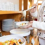 Guest house Landhof Waidegger Wirt - Hotel, Restaurant, Bar 3*