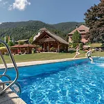 Penzion Landhof Waidegger Wirt - Hotel, Restaurant, Bar Waidegg