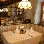 Landhof Waidegger Wirt - Hotel, Restaurant, Bar 3* Waidegg