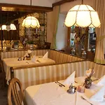 Landhof Waidegger Wirt - Hotel, Restaurant, Bar Penzion Waidegg