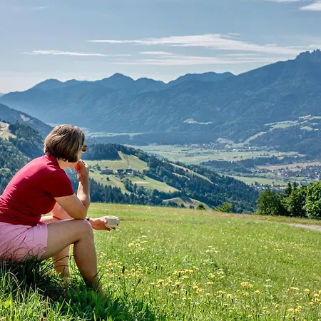 Landhof Waidegger Wirt - Hotel, Restaurant, Bar 3*