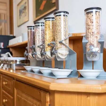 Landhof Waidegger Wirt - Hotel, Restaurant, Bar Pensjonat Waidegg