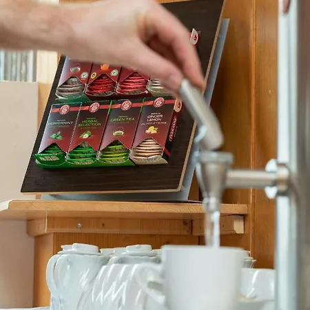 Landhof Waidegger Wirt - Hotel, Restaurant, Bar Pensjonat Waidegg