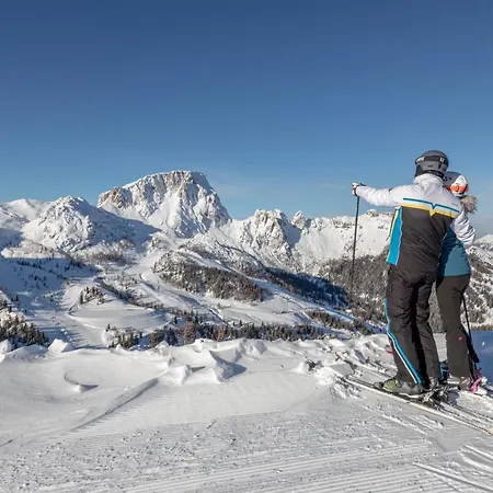 Landhof Waidegger Wirt - Hotel, Restaurant, Bar Pensjonat
