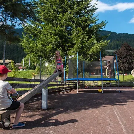 Landhof Waidegger Wirt - Hotel, Restaurant, Bar Pensjonat 3*