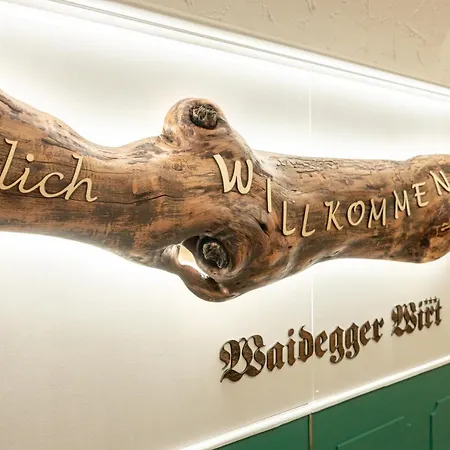 Pensjonat Landhof Waidegger Wirt - Hotel, Restaurant, Bar