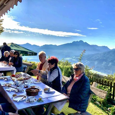 Landhof Waidegger Wirt - Hotel, Restaurant, Bar Pensjonat 3*